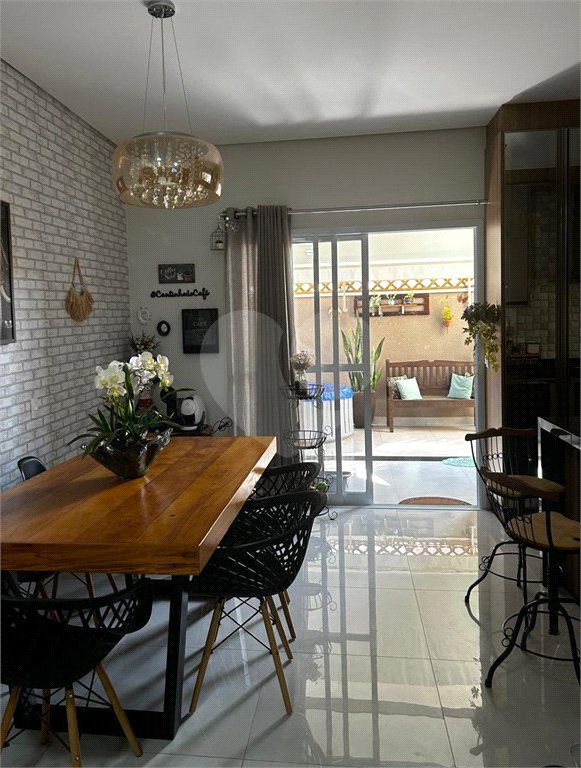 Casa à venda com 3 suítes no condomínio Jardim Park Real, Indaiatuba - SP
