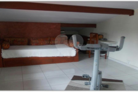 Sobrado à venda com 3 quartos, sendo 2 suítes, em Água Fria, São Paulo, SP