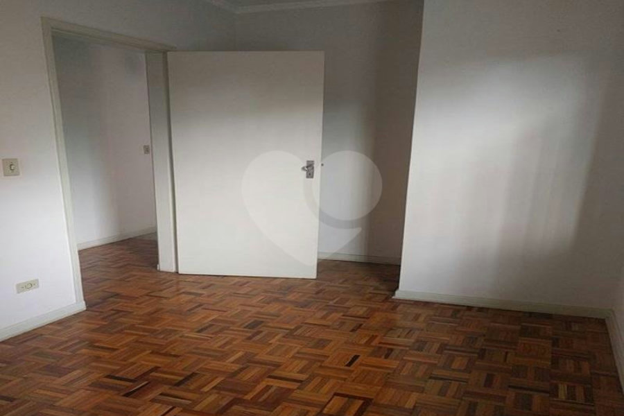 Sobrado à venda com 3 quartos, sendo 1 suíte, em Santana, São Paulo, SP