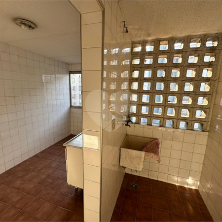 Apartamento à venda com 2 quartos em Jardim Santa Mônica, São Paulo, SP