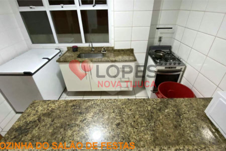Cobertura à venda com 4 quartos, sendo 1 suíte, em Tijuca, Rio de Janeiro, RJ