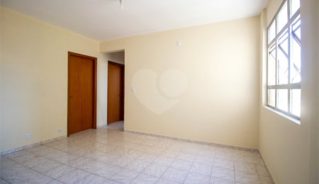 Apartamento à venda com 2 quartos no Centro, São Roque, SP