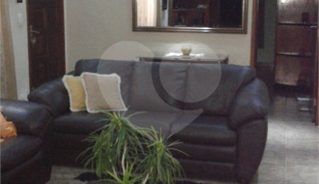 Casa à venda com 3 quartos, sendo 1 suíte,  em Vila Mazzei, São Paulo, SP