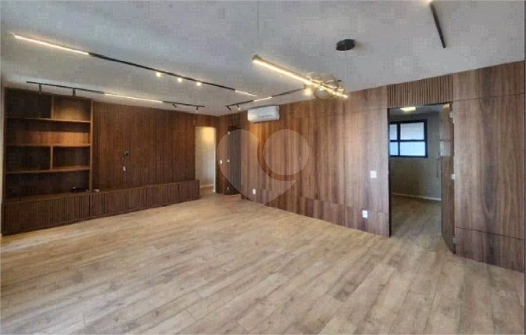 Apartamento à venda com 3 suítes em Indianópolis, São Paulo, SP