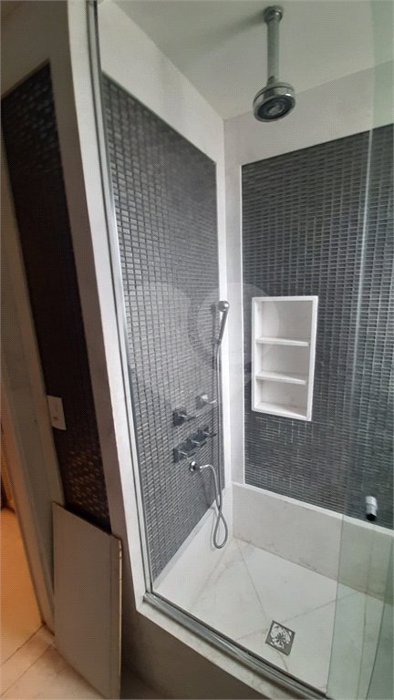 Apartamento à venda com 3 suítes em Santana, São Paulo, SP