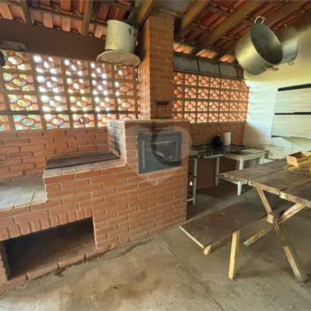 Sítio à venda com 3 quartos, sendo 1 suíte,  em Canta Galo, Itapetininga, SP