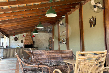 Casa à venda ou para alugar com 4 suítes em Jardim Cuiabá, Cuiabá, MT