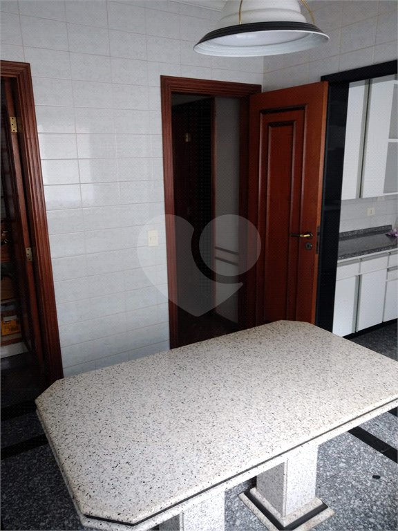 Apartamento à venda com 4 quartos, sendo 2 suítes, em Vila Monumento, São Paulo, SP