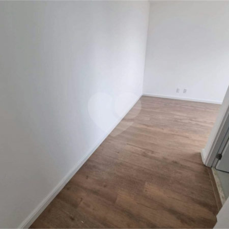 Apartamento à venda com 2 quartos, sendo 1 suíte, em Parque São Jorge, São Paulo, SP