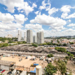 Apartamento à venda com 3 quartos, sendo 1 suíte,  em Vila Anastácio, São Paulo, SP