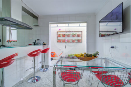 Casa à venda com 3 suítes em Alto da Boa Vista, São Paulo, SP