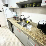Apartamento com 2 Quartos e 2 Vagas à Venda em Pitangueiras – Guarujá/SP