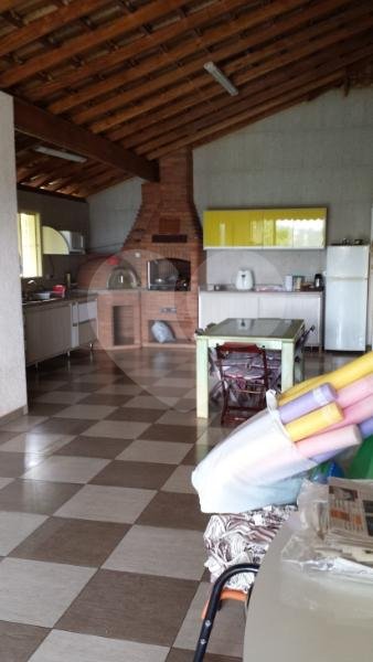Chácara à venda com 2 suítes no Centro, Araçoiaba da Serra, SP