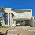 Casa à venda com 4 quartos, sendo 3 suítes, no condomínio Residencial Terras de Vinhedo, Vinhedo - SP