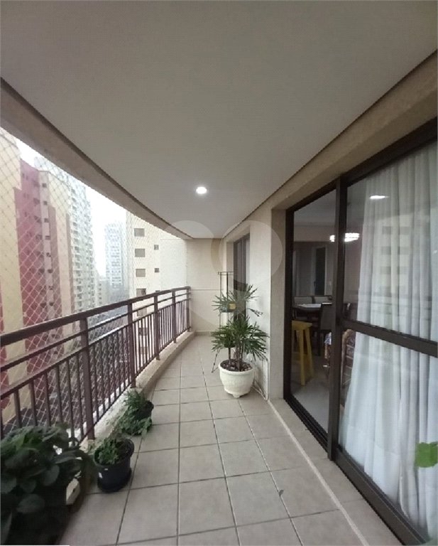 Apartamento à venda com 3 suítes em Santa Teresinha, São Paulo, SP