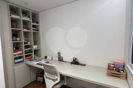 Apartamento à venda com 2 quartos em Cidade Mãe do Céu, São Paulo, SP