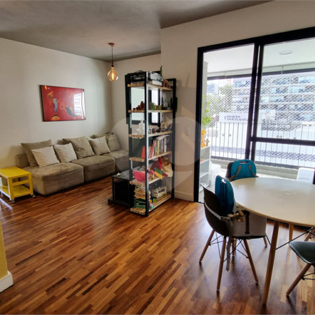 Apartamento à venda com 2 quartos, sendo 1 suíte, em Pinheiros, São Paulo, SP