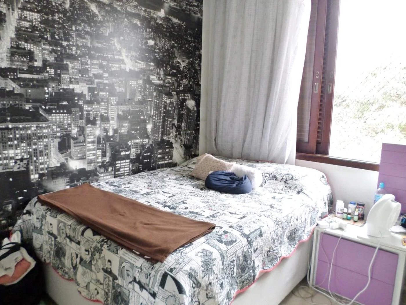Casa à venda com 4 quartos, sendo 2 suítes, em Jardim Leonor, São Paulo, SP