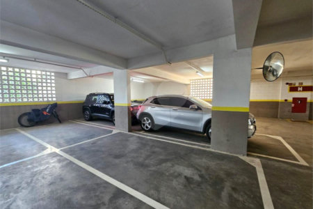 Apartamento à venda com 2 suítes em Vila Anastácio, São Paulo, SP