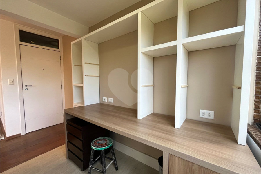 Apartamento à venda com 3 quartos, sendo 1 suíte, em Tremembé, São Paulo, SP