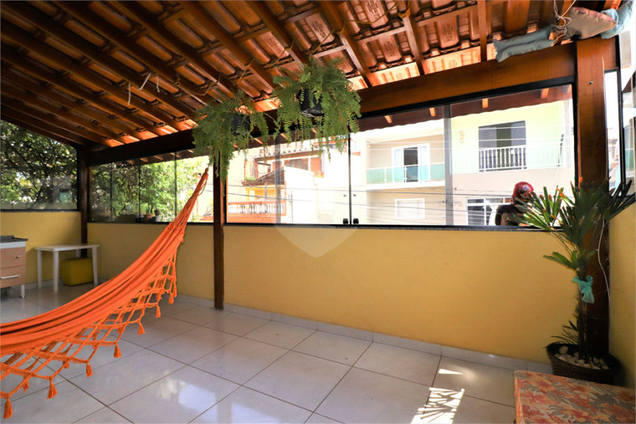 Sobrado à venda com 3 quartos, sendo 1 suíte,  no Brasilândia, São Paulo, SP