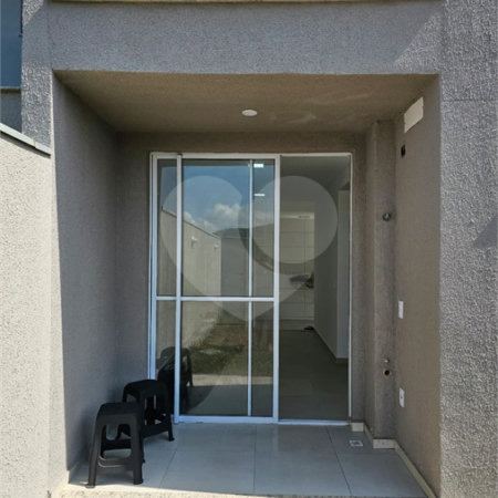 Apartamento para alugar com 2 quartos, sendo 1 suíte, em Nova São Pedro, São Pedro da Aldeia, RJ