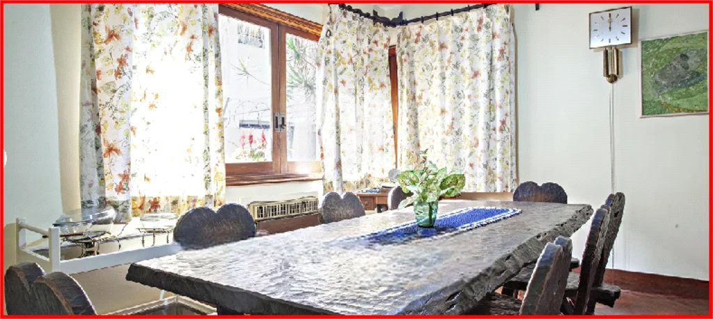 Casa à venda com 3 quartos, sendo 1 suíte, em Pinheiros, São Paulo, SP