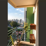 Apartamento à venda na Vila Mariana, 63 m², 2 dormitórios sendo 1 suíte, sacada, 2 vagas