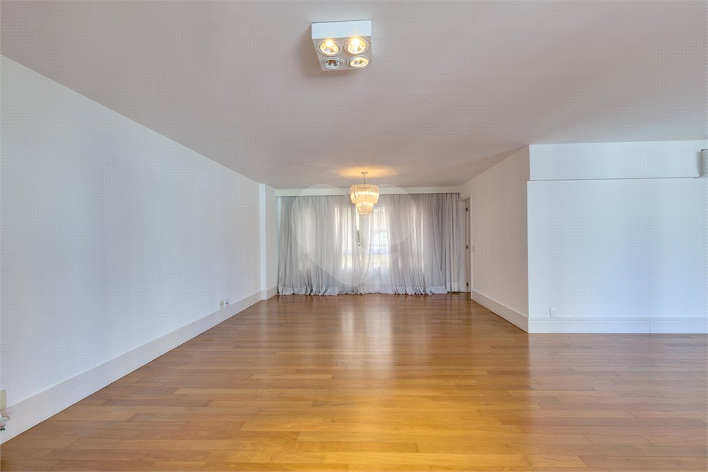 Apartamento para alugar com 4 suítes em Chácara Flora, São Paulo, SP