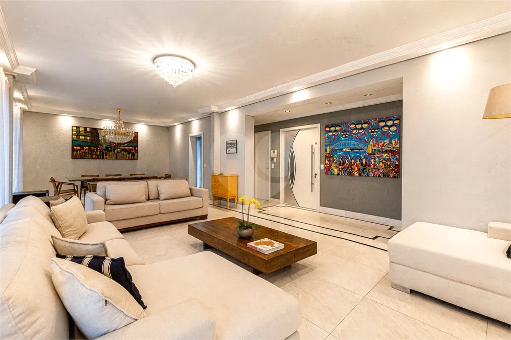 Apartamento mobiliado para locação em Moema | 275 m² | 3 suítes | 4 vagas