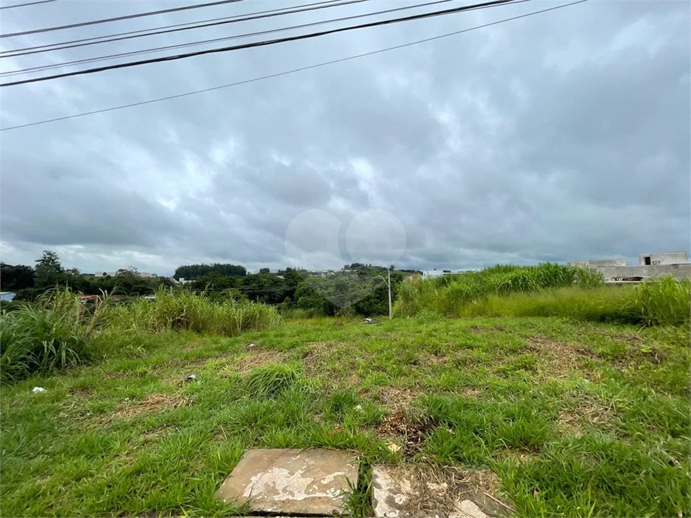 Terreno à venda no condomínio Vila Rea, Louveira - SP