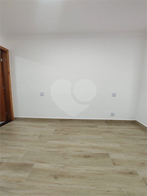 Sobrado à venda na Vila Carrão, 3 quartos (1 suíte)