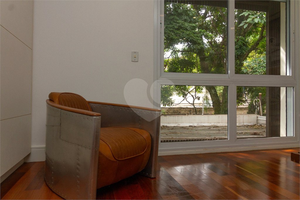 Casa à venda ou para alugar com 4 suítes em Jardim América, São Paulo, SP