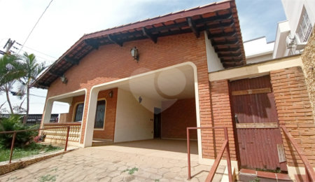 Casa à venda com 3 quartos em Santa Rosa, Vinhedo, SP
