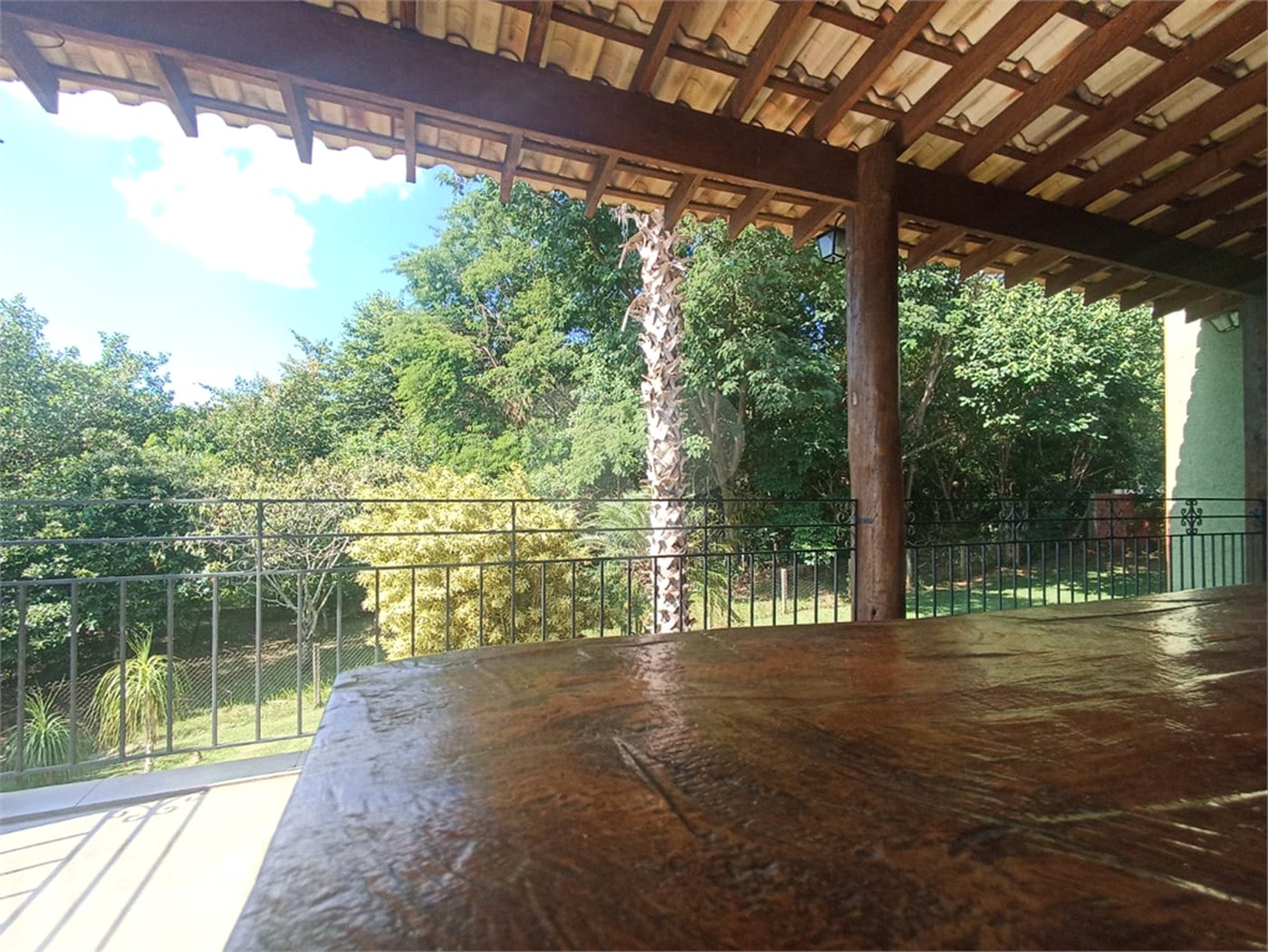 Casa à venda com 3 suítes no condomínio Village Ipanema 1, Araçoiaba da Serra - SP