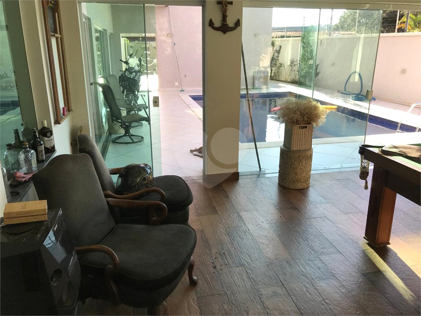 Casa à venda com 5 quartos, sendo 3 suítes, em Loteamento Jardim Morumbi, Atibaia, SP