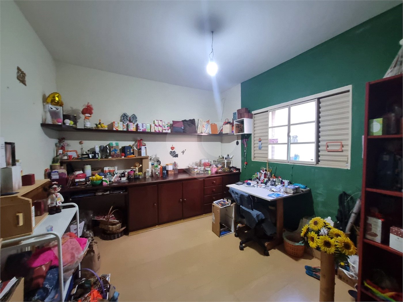 Casa à venda com 4 quartos, sendo 1 suíte,  em Jardim Guarujá, Sorocaba, SP