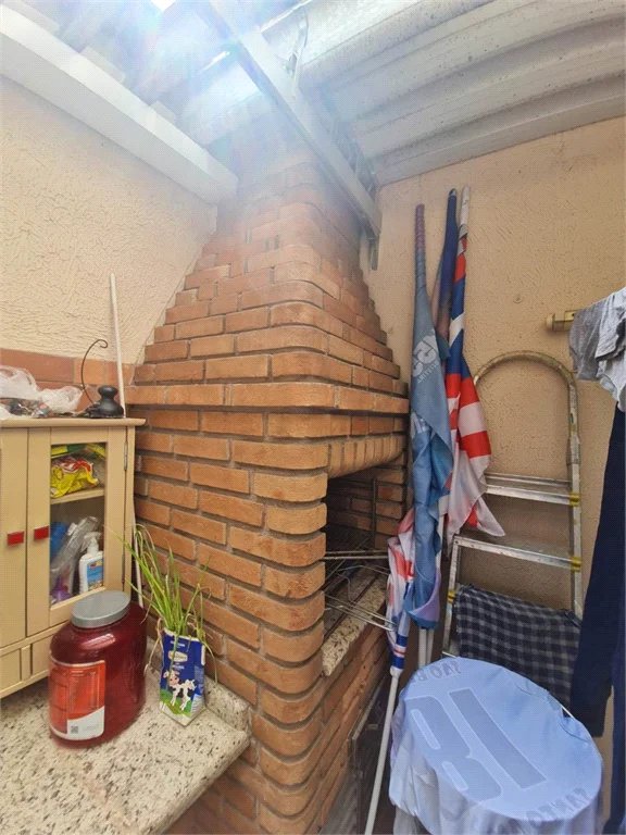 Casa à venda com 3 quartos, sendo 1 suíte,  no condomínio Moradas do Ipê, São Paulo - SP