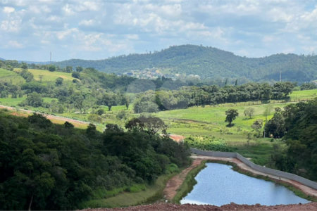 Terreno à venda no condomínio Portal Lamis I, Atibaia - SP