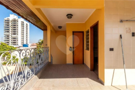 Sobrado à venda com 5 quartos, sendo 4 suítes, em Vila Galvão, Guarulhos, SP