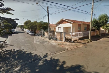 Casa térrea 3 dormitórios