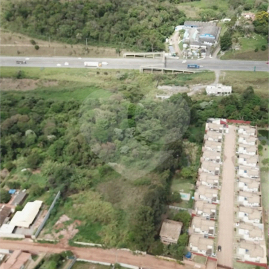 Terreno em Atibaia com 3.410 metros, pronto para construir, topografia plana, excelente localização