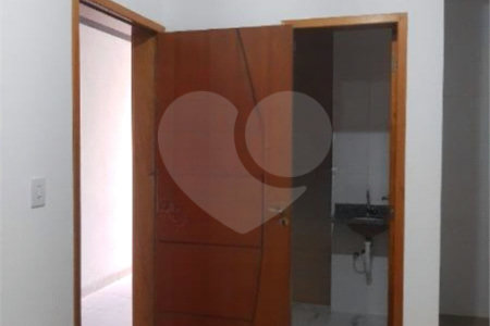Apartamento à venda com 2 quartos em Vila Invernada, São Paulo, SP