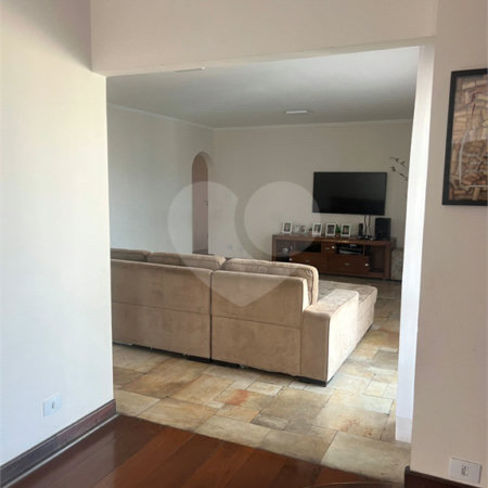 Cobertura à venda ou para alugar com 5 quartos, sendo 2 suítes, em Santa Cecília, São Paulo, SP