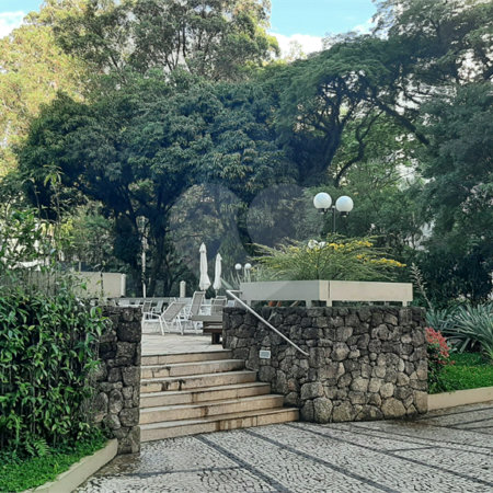 Apartamento à venda com 4 quartos, sendo 1 suíte, em Alto da Boa Vista, São Paulo, SP