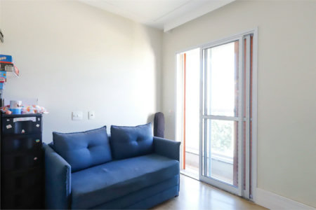 Apartamento à venda com 3 quartos, sendo 1 suíte, em Vila Anastácio, São Paulo, SP