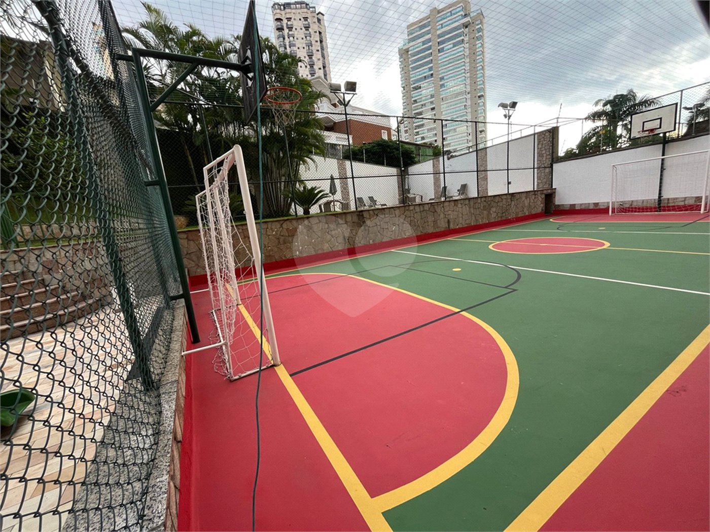 Apartamento à venda com 3 suítes em Santana, São Paulo, SP