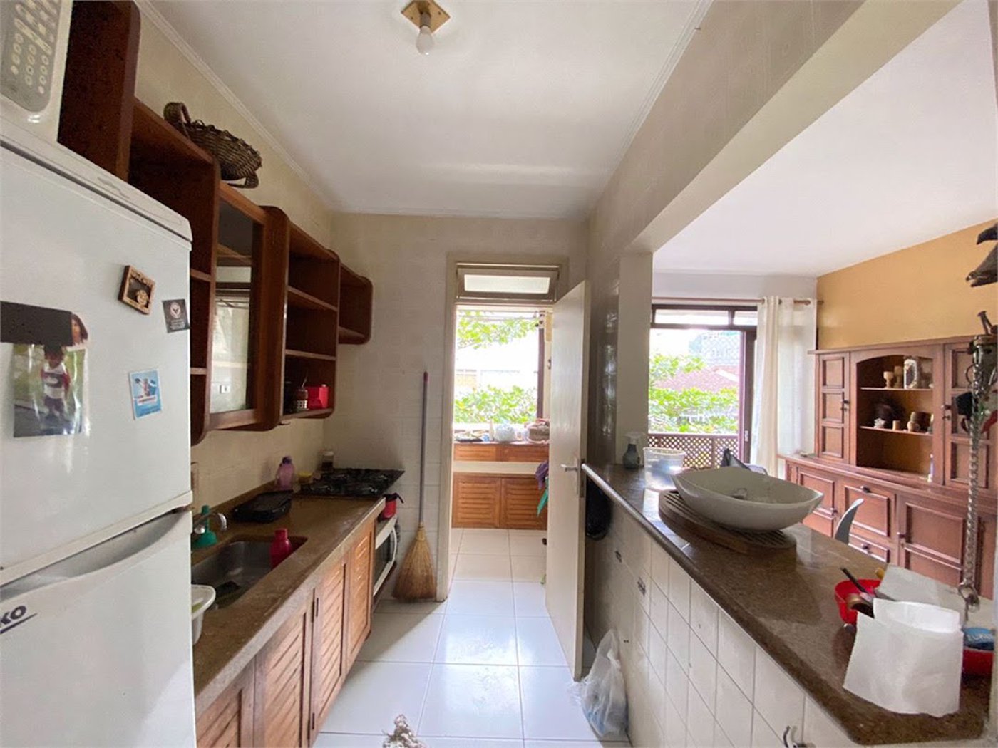 Apartamento com 3 dormitórios à venda, 60 m² por R$ 300.000,00 - Jardim Ana Maria - Guarujá/SP