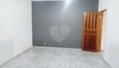 Sobrado à venda com 3 quartos, sendo 1 suíte,  em Santana, São Paulo, SP
