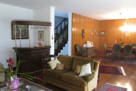 Casa à venda com 4 quartos, sendo 2 suítes,  em Jardim Guedala, São Paulo, SP
